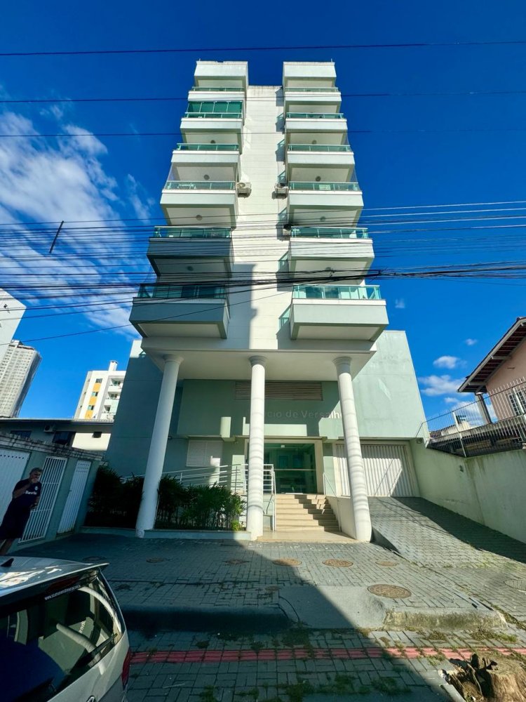 Apartamento - Venda - Tabuleiro - Cambori - SC