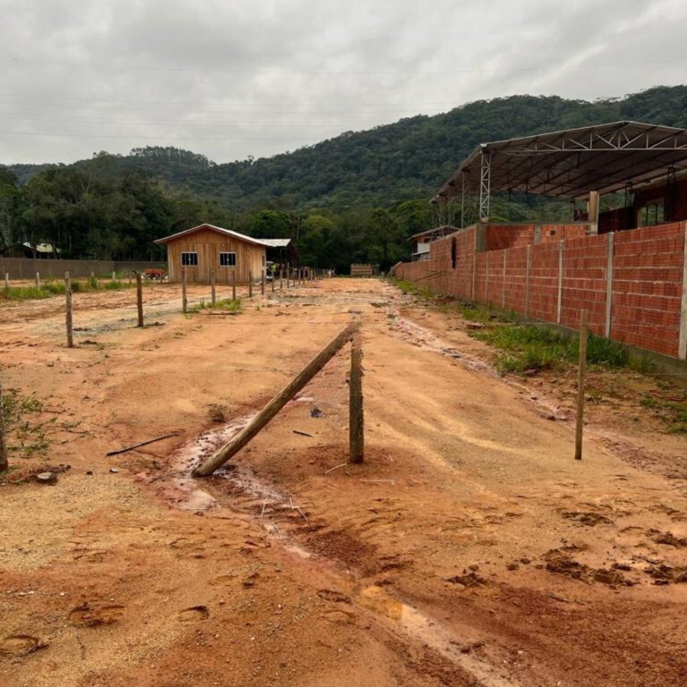 Terreno - Venda - rea Rural de Cambori - Cambori - SC